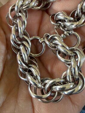 Vintage-Style Sterling Silver Triple Link Twisted Charm Bracelet 22.7 – Unmarked